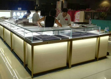 Lemari Kayu Perhiasan Showcase Kiosk Setengah rangka logam stainless steel