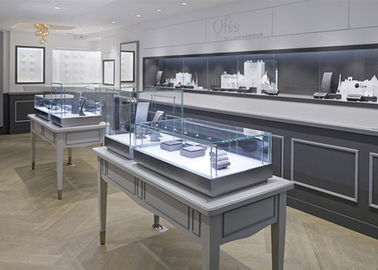 Bentuk melengkung Matte Gray Glass Perhiasan Display Cabinet Gaya Modern Sederhana