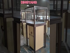 Vitrina perhiasan tidak hanya platform untuk menampilkan produk, tetapi juga peningkat ima merek